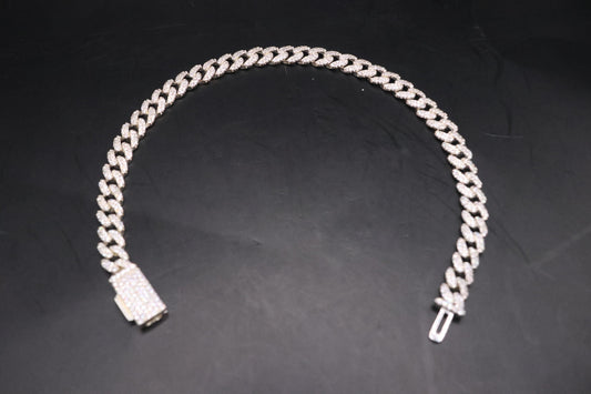 Cuban bracelet with Cz 8in