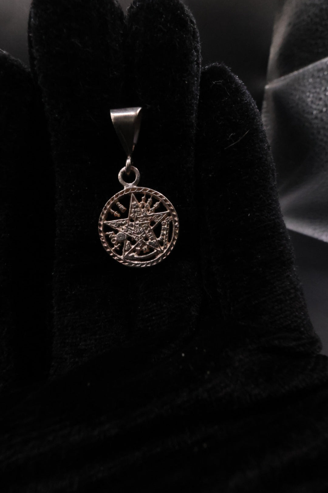 Tetagramaton pendant 925 silver