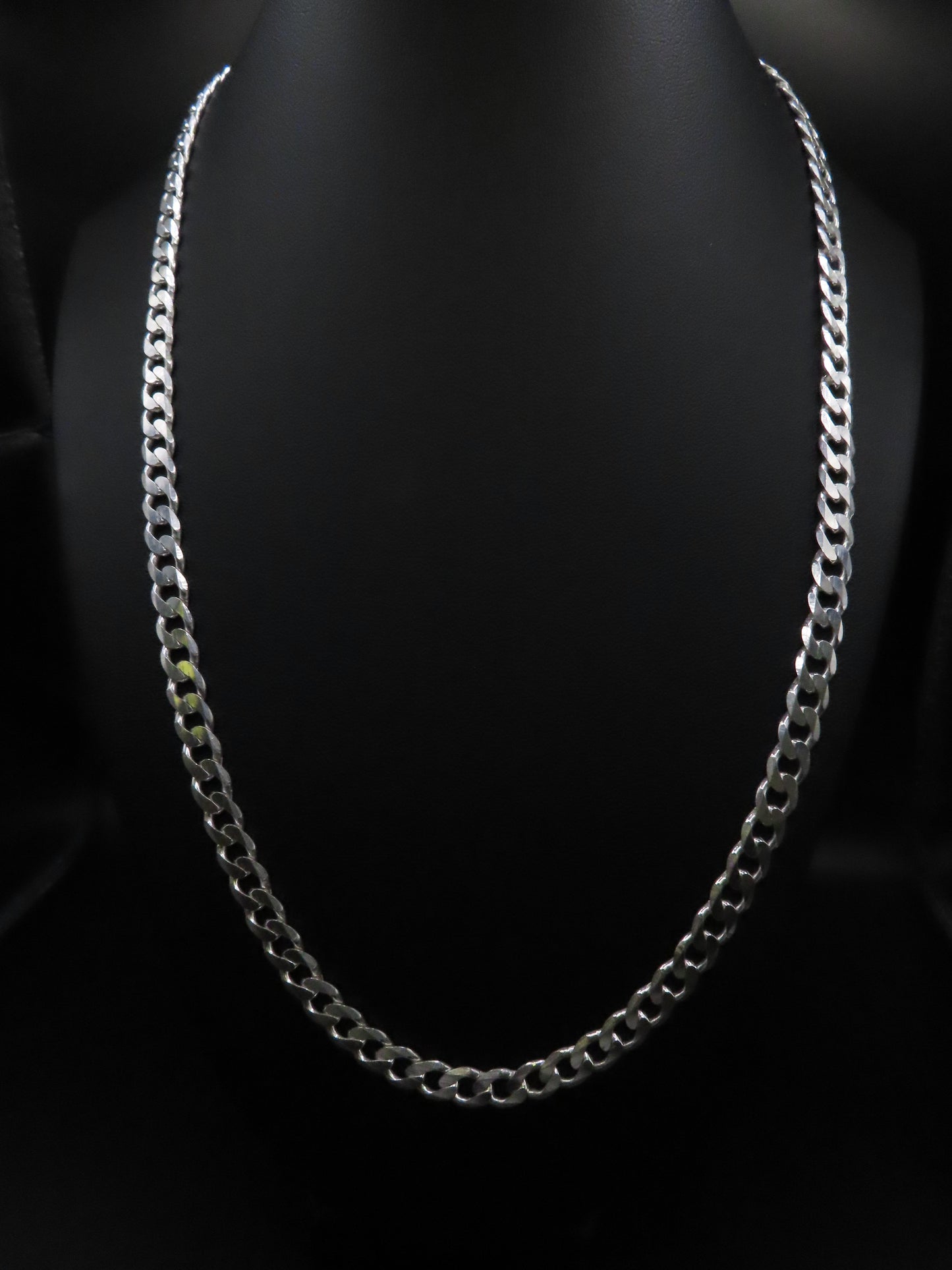 Cuban Chain 21.5in/6mm (26.07g)