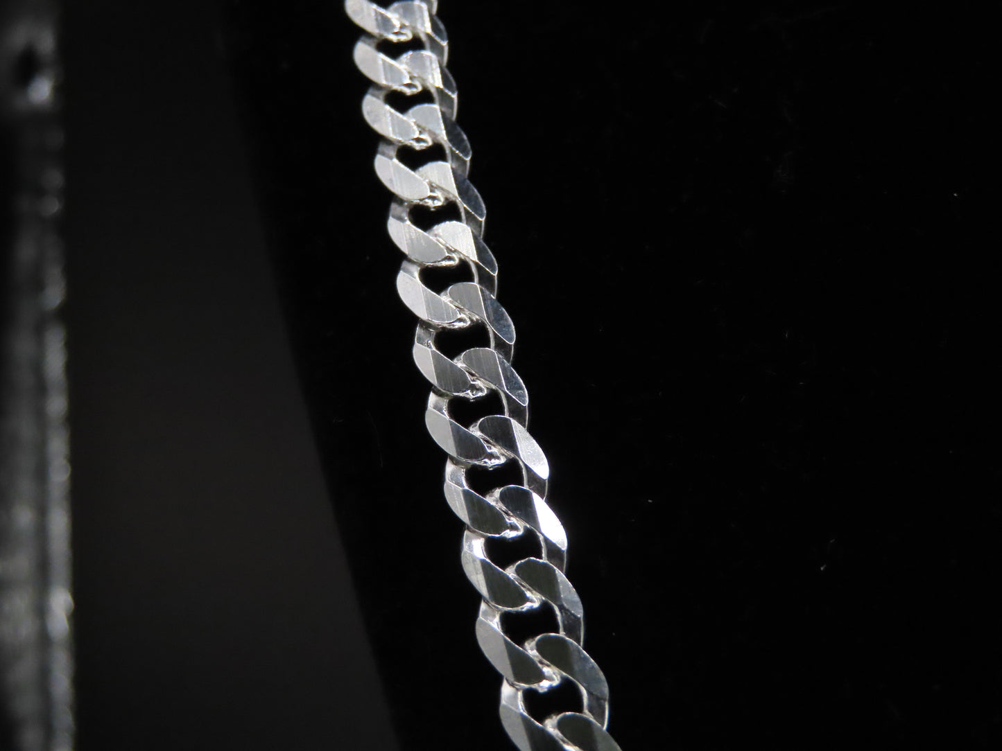 Cuban Chain 24in/6mm