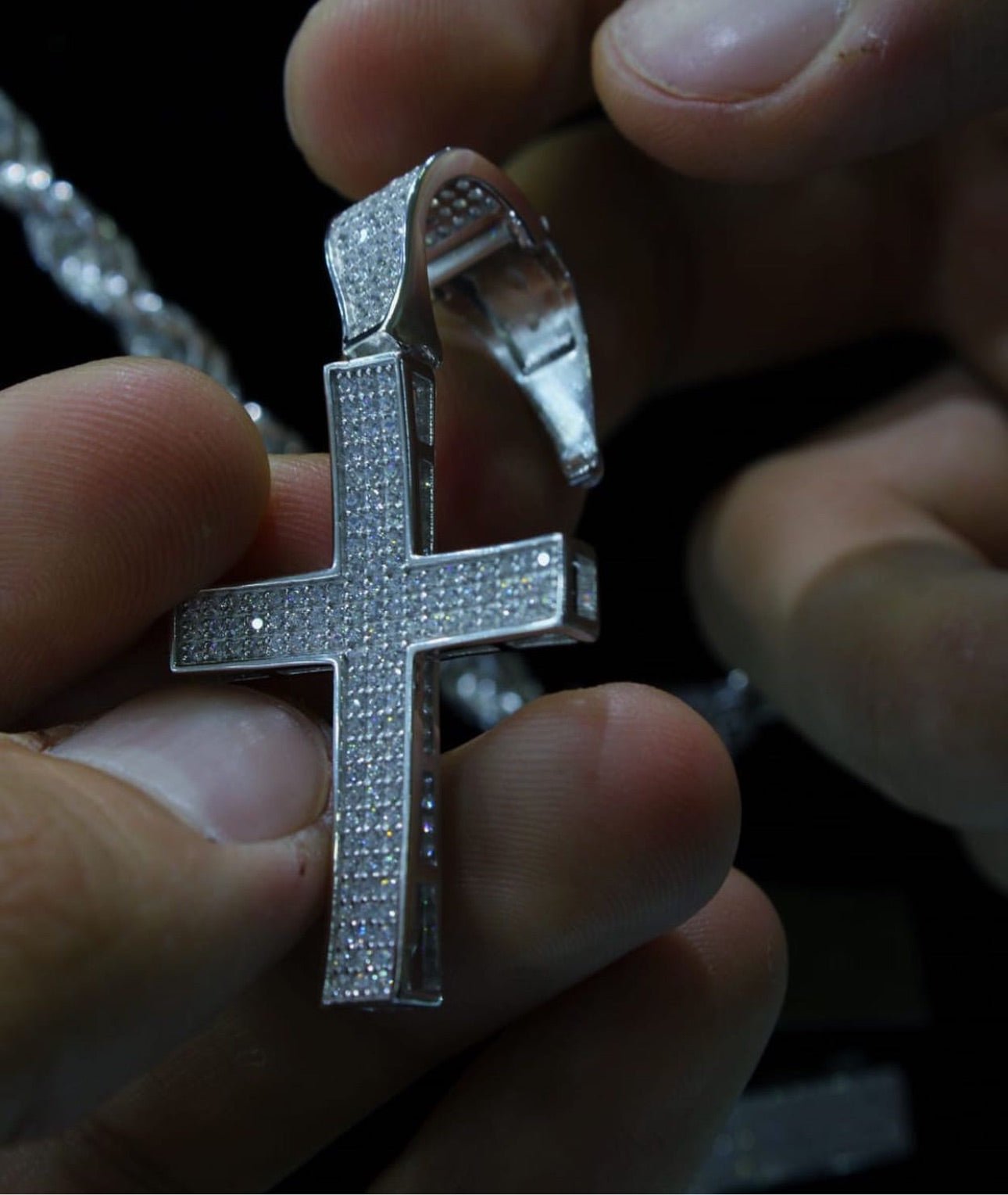 Curve Cross Pendant w/CZ 7.5cm/4cm