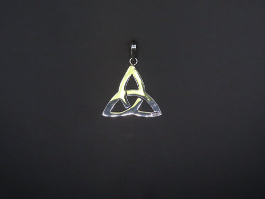 TRIQUETA PENDANT 3.5cm